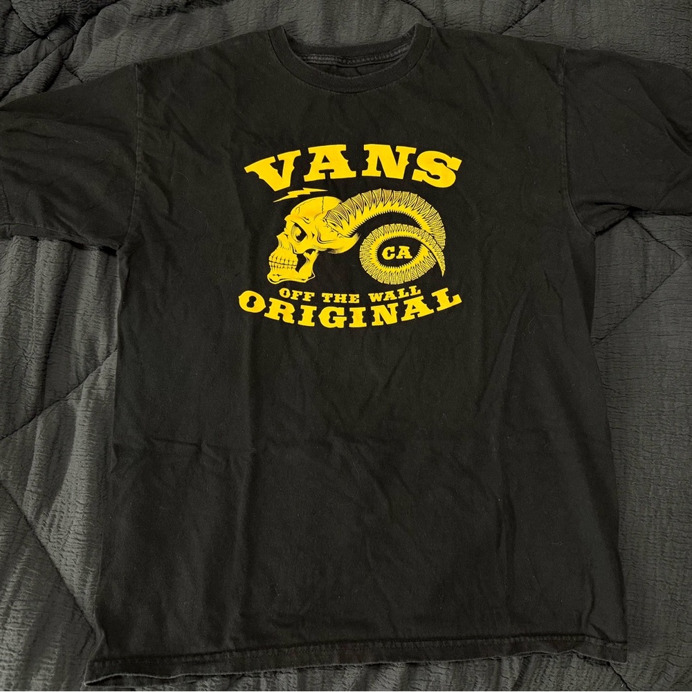 Vans Off The Wall CA Originals Hell’s Angels style Skull Horns T-shirt